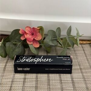 Lune+Aster Stratosphere Volumizing Mascara